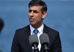 İngiltere Başbakanı Sunak: “Çin dünya düzenine meydan okuyor”
