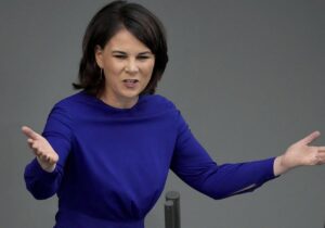Almanya, İran’dan zehirlenen kız öğrencilerle ilgili vakaların aydınlatılmasını istedi