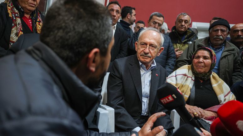 Kılıçdaroğlu geceyi Kahramanmaraş’ta çadırda geçirdi