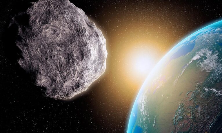 Büyük bir asteroid bugün Dünya ve Ay’ın yakınından geçecek