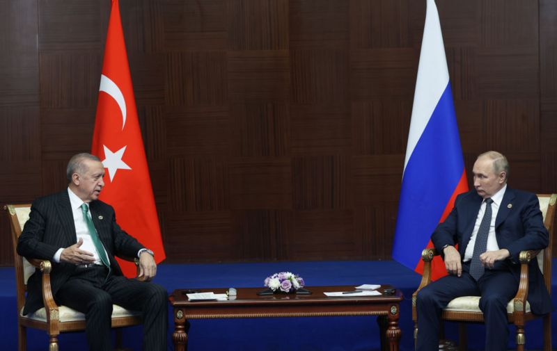 Erdoğan: “Akkuyu Nükleer Santrali’nin açılışına Putin gelebilir”