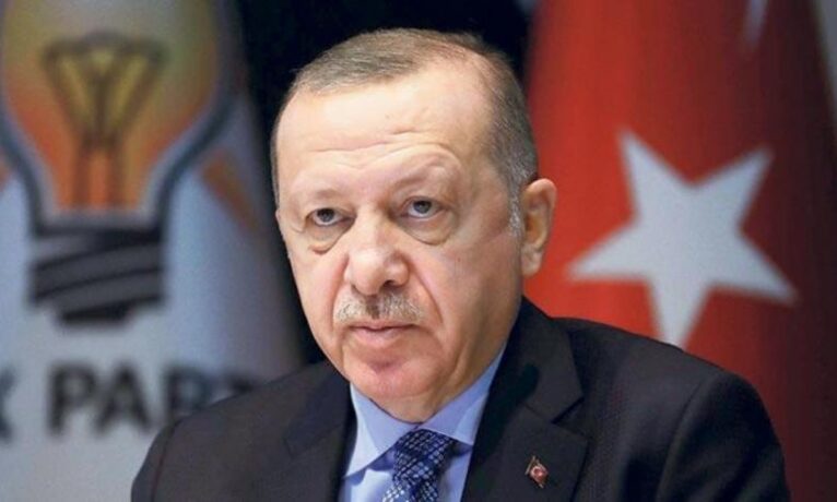 Erdoğan’dan altılı masa kriziyle ilgili ilk açıklama: “Biz can derdindeyiz, onlar mal derdinde”