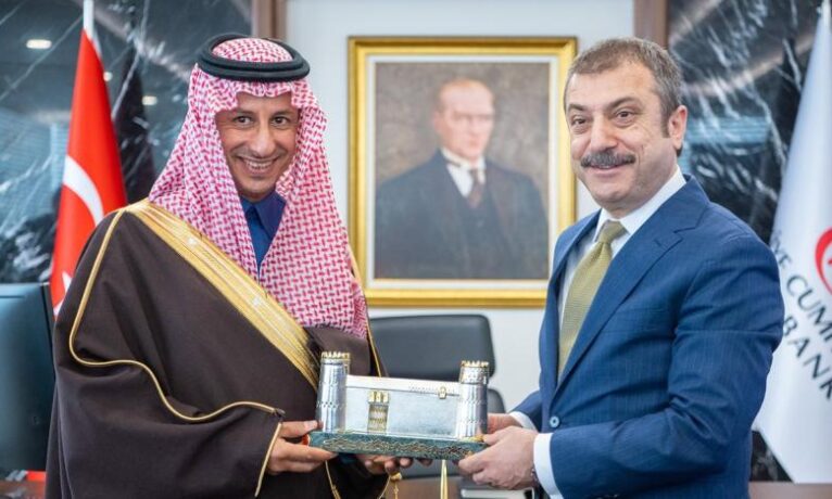 Suudi Arabistan Erdoğan için musluğu açtı: Merkez Bankası’na 5 milyar dolar mevduat için imzalar atıldı