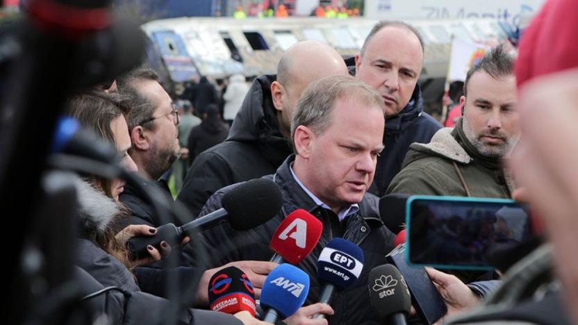Yunanistan’daki tren kazası sonrası Ulaştırma Bakanı istifa etti