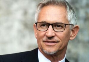 İngiltere’de hükümetin göç politikasını eleştiren BBC sunucusu Lineker görevden alındı