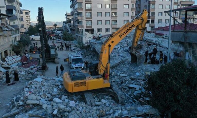 Kızılay’dan sonra AFAD’ın da skandalı ortaya çıktı: Vinç ticareti