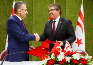 Dayatma protokollere devam: Mağusa’ya İlahiyat Koleji