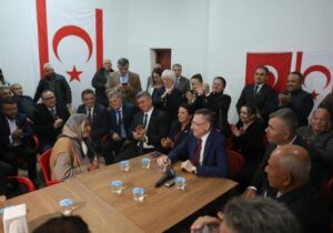 Fuat Oktay: “Kıbrıslı Rumlar, Altılı Masa’yı destekliyor”