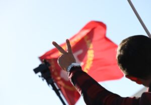 Öfke taştı, sabır kalmadı: YA GİDECEKLER, YA GİDECEKLER