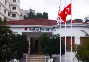 Halkın Partisi, siyasi müdahale ile vergi yolsuzluğu iddialarının araştırılması için polise başvuruda bulundu