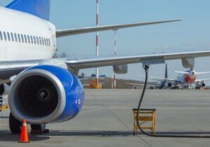 Havacılık sektöründe karbon azaltımı ‘bilet fiyatlarını artıracak’