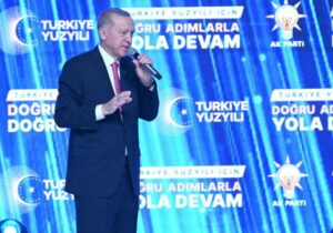 Erdoğan: “Yıllarca şahsıma diktatör iftirası attılar, diktatör görmek isteyen Suriye’deki hapishane görüntülerine baksın”