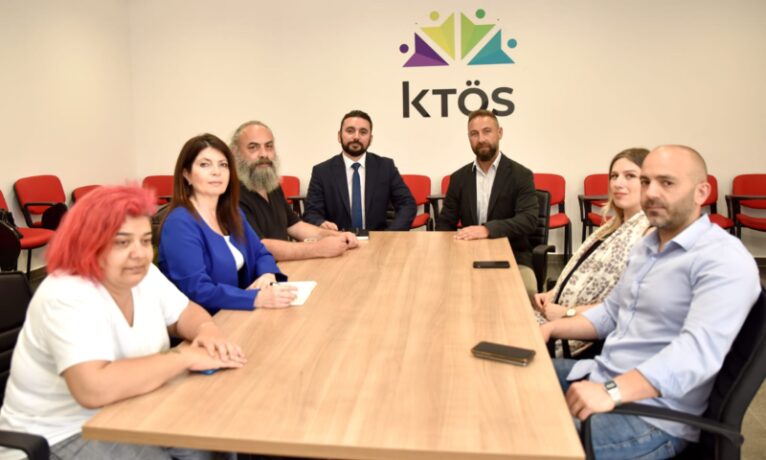 Tacan Reynar KTÖS’ü ziyaret etti