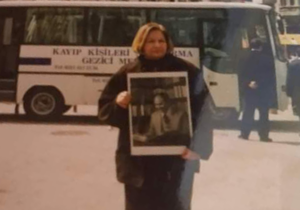 Cinayetin 27. yılı: İlkay Adalı eşi için hala mücadele ediyor