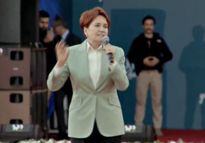 Meral Akşener, Ali Yeşildağ’ın 1 milyar dolarlık vurgun iddiasını sordu; meydan ‘Hırsız Tayyip’ sloganlarıyla inledi
