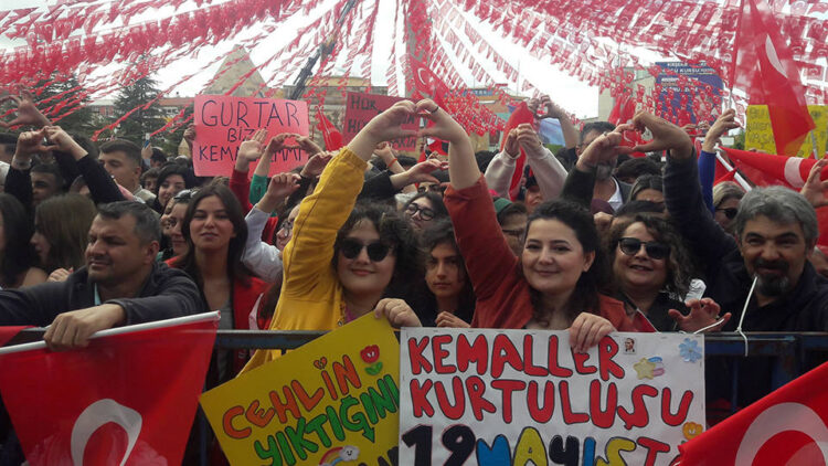 Türkiye 28 Mayıs’ı bekliyor: ‘Millet’in umudu arttı