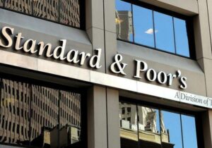 S&P Türkiye’nin risk primini yükseltti