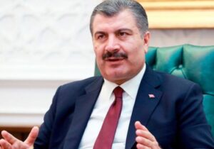 Fahrettin Koca duyurdu: Türkiye’de SMA’da gen tedavisi başlıyor