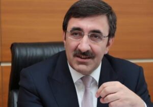 Fuat Oktay’ın yerine Cevdet Yılmaz geldi