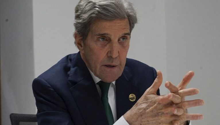 ABD İklim Elçisi Kerry: “10 milyarlık küresel nüfus sürdürülebilir değil”