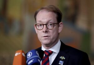 İsveç: Türkiye artık NATO’ya katılma teklifimizi onaylamaya başlamalı