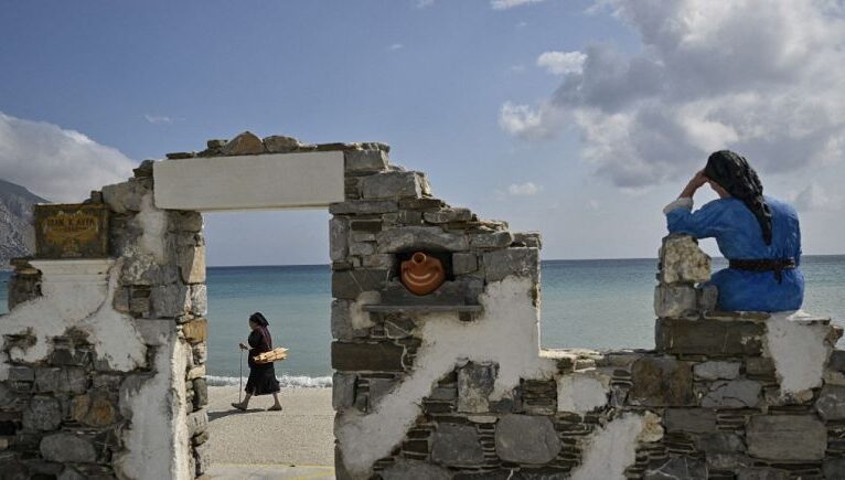 Yunanistan’ın Karpathos adası: Anaerkil sistemin sürdüğü tek ada