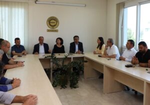 Özuslu: “Öğretmenlerin haklı mücadelesine desteğimiz devam edecek”