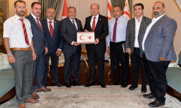 Tatar: “Din görevlilerinin topluma verdiği mesajlar milli birlik ve maneviyat bakımından anlamlı ve değerli”