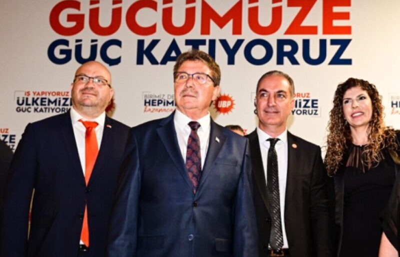 Üstel, Erdoğan’ın “su geleceğinde de şikayet ediyorlardı, getirdik. Şimdi elektriği de getireceğiz” sözlerini hatırlattı