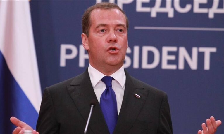 Medvedev: “3. Dünya Savaşı yaklaşıyor”