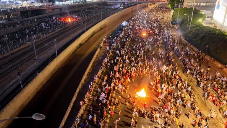 İsrail’de emniyet müdürü hükümetin ‘şiddet kullanılsın’ baskısı nedeniyle istifa ettiğini açıkladı