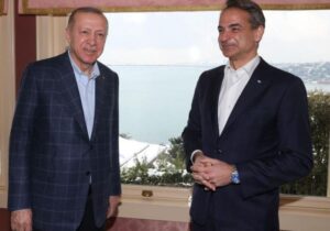 Erdoğan ve Miçotakis Vilnius’ta görüşecek