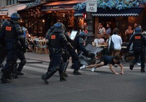 BM’den Fransa’ya: Kolluk kuvvetlerindeki derin ırkçılık ele alınmalı