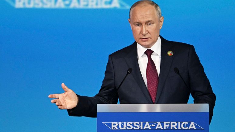Putin: “Rusya, altı Afrika ülkesine ücretsiz tahıl sevkiyatı yapacak”
