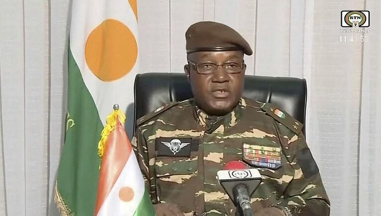 AB: Nijer’deki darbe yönetimini tanımıyoruz, bu ülkeye yardımı askıya alıyoruz