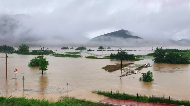 Güney Kore’deki sel felaketinde en az 20 kişi öldü, binlerce kişi tahliye edildi