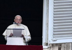 Papa Francesco’dan Kuran yakılmasına tepki: Öfke ve tiksinti duyuyorum