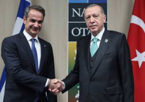 İlişkilerde yeni dönem: Erdoğan, Yunanistan Başbakanı Miçotakis ile bir araya geldi