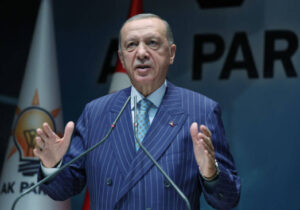 Erdoğan, Merdan Yanardağ’ı hedef aldı: “Gazeteci kılıklı terör sevici”