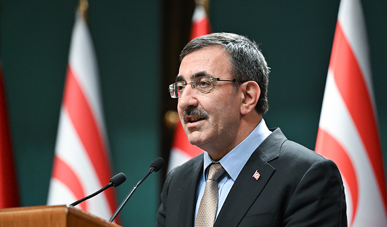 Yılmaz ortak açıklamada Tatar’ın Kıbrıs politikasına destek açıkladı