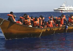 Orta Akdeniz’de batan göçmen gemisinde 41 kişi öldü