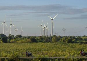 Hindistan temiz enerji ve ormanları koruyarak 14 senede karbon salımını yüzde 33 azalttı
