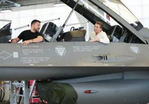 Ukrayna’ya F-16 verilmesine Rusya’dan tepki: Savaşı tırmandırır