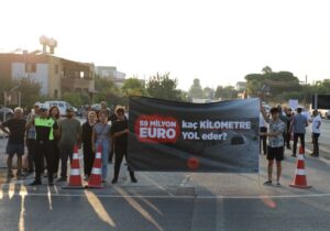 CTP Alsancak’ta bitmeyen yol için eylem yaptı
