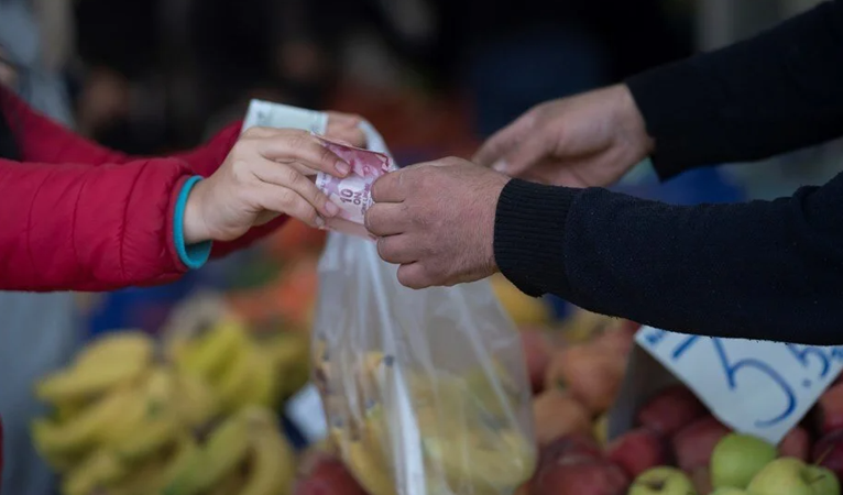 Açlık sınırı kasım ayı için 27 bin 254 TL olarak açıklandı