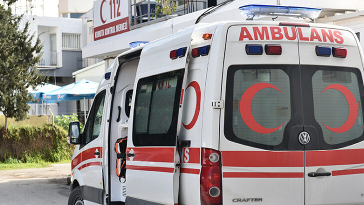 Sağlıkta şiddet devam ediyor: Ambulans şoförü darp edildi