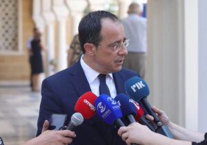 Hristodulidis bugün Ürdün’de, yarın Filistin’de
