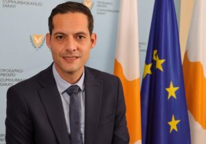 Hükümet sözcüsü Letympiotis: “Limasol’daki camiye yapılan saldırı kabul edilemez”
