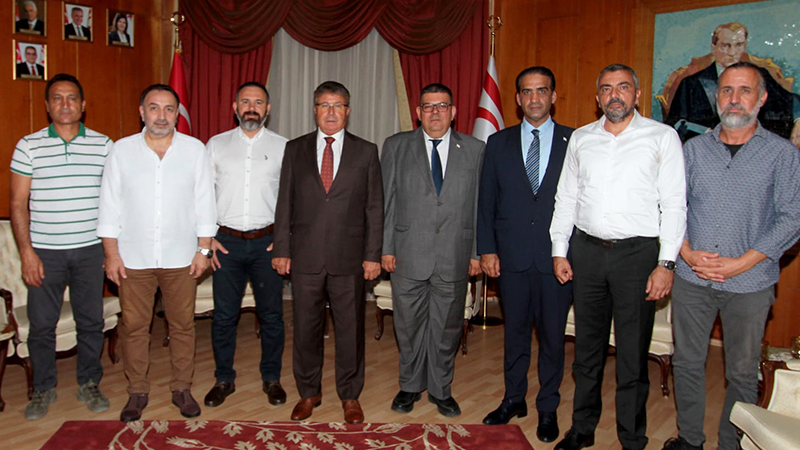 Çalışanların alım gücünü korumak için sendikalar ve hükümet arasında uzlaşı sağlandı