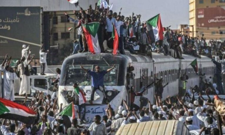 Sudan Komünist Partisi Sözcüsü: Barışı ve demokrasiyi ancak halk cephesi getirebilir